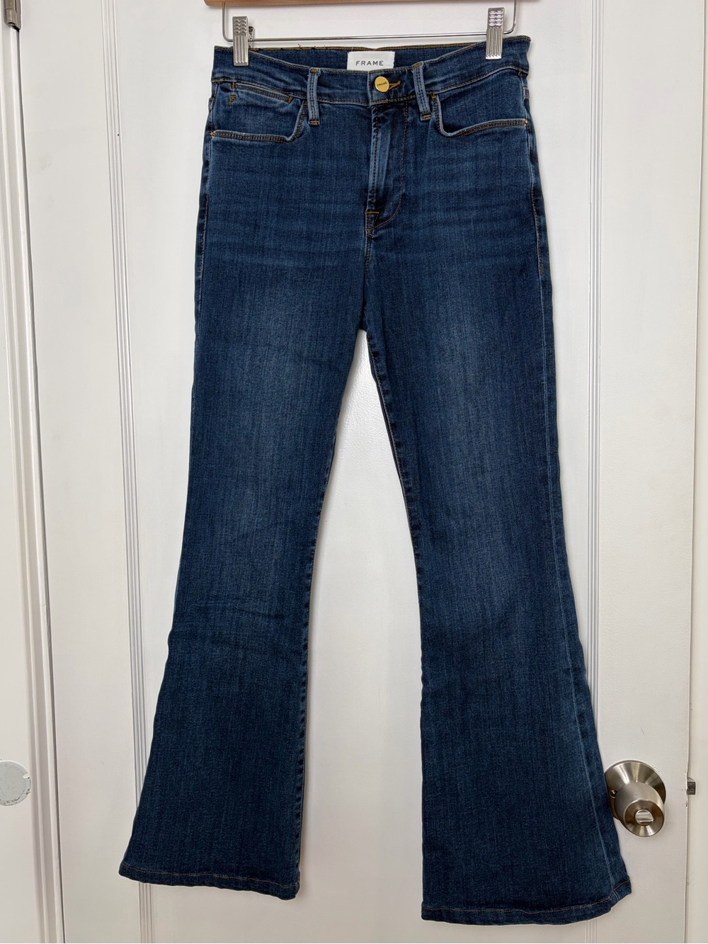 FRAME Le High Flare Jeans 28